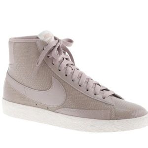 Nike Bkazer Mid Vintage Sneakers